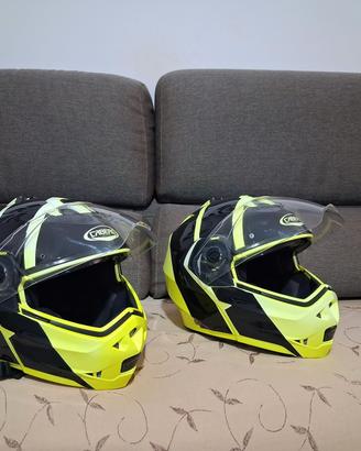 Caschi modulari Caberg