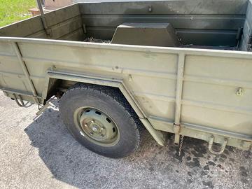 Rimorchio ex militare