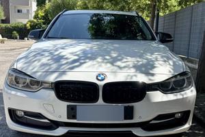 BMW 318d Tour Sport Autom. TETTO P. Full Optional