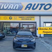 KIA Stonic 1.2 Benzina-Neopatentati-Anno 2022
