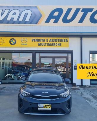 KIA Stonic 1.2 Benzina-Neopatentati-Anno 2022