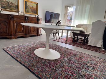 Tavolo Tulip EXCLUSIVE 169x111cm MONTAGGIO INCLUSO