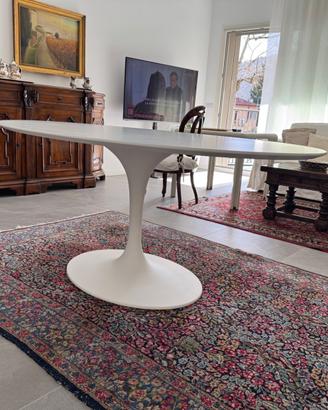 Tavolo Tulip EXCLUSIVE 169x111cm MONTAGGIO INCLUSO