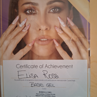 Onicotecnica con corsi Crystal Nails