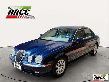 Jaguar S-Type 2.5 V6 Executive auto