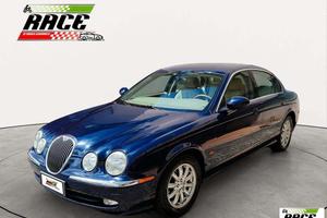 Jaguar S-Type 2.5 V6 Executive auto