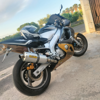 Moto R6