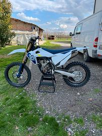 Husqvarna FC 250