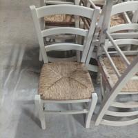 sedie usate bianche 