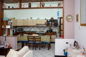 Indipendente con terrazzi-p.auto49-376