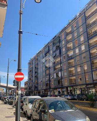 CAPANNONE A NAPOLI