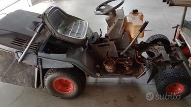 tagliaerba trattorino MTD