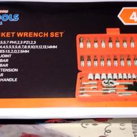 set di 46 chiavi a bussola 