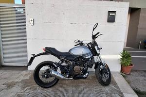 Voge Trofeo 300 ACX SCRAMBLER