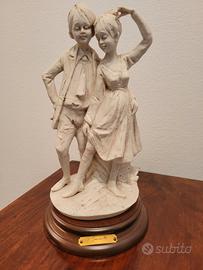 Scultura coppia Porcellana Giuseppe Barbetta cm 25