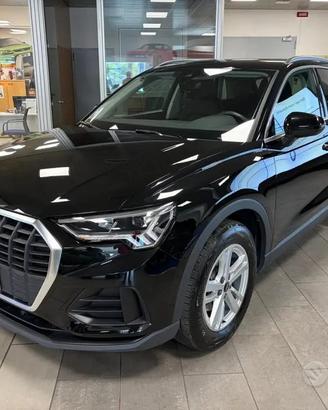 AUDI Q3 35 2.0 diesel 4x4 Aut. Business ,