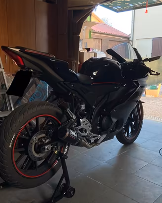 Scarico completo in carbonio per Yamaha YZF R125