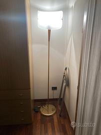 Lampada a Stelo
