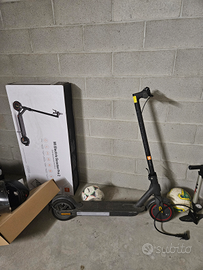 Monopattino mi electric scooter pro 2