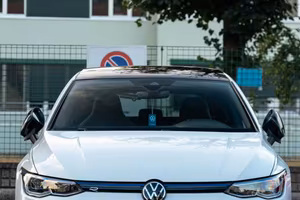 Volkswagen Golf 8 R 320 cv