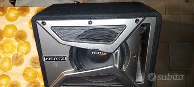 subwoofer Hertz EBX 200  500 W