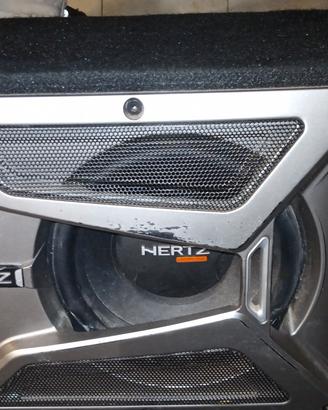 subwoofer Hertz EBX 200  500 W