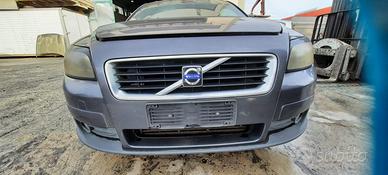 VOLVO C30 2009 - PARAURTI ANTERIORE