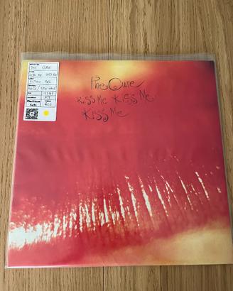 The Cure - Kiss Me Kiss Me Kiss Me