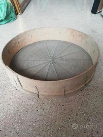 Antico setaccio per grano