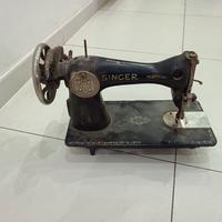 Macchina per cucire Singer d'epoca inizio 900