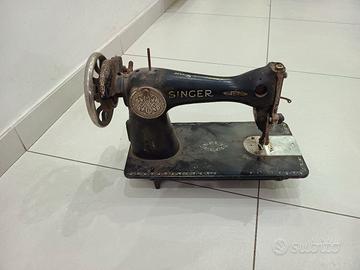 Macchina per cucire Singer d'epoca inizio 900