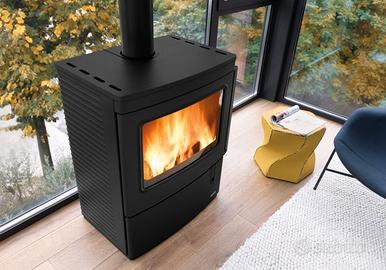 STUFA A LEGNA NICOLE GHISA - PALAZZETTI