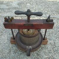 Antico torchietto funzionante