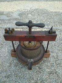 Antico torchietto funzionante