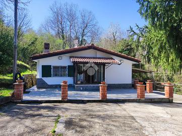 CASA INDIPENDENTE A VALBREVENNA