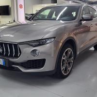 Maserati Levante 3.0 V6 275cv auto