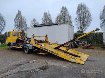 Carro attrezzi Iveco 79 SOCCORSO STRADALE CO.ME.AR