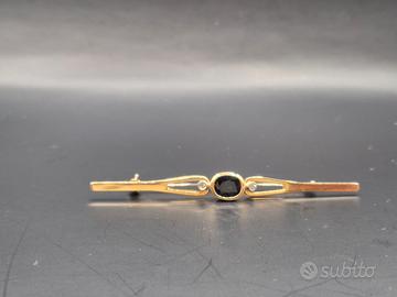 SPILLA IN ORO CON ZAFFIRO E BRILLANTI