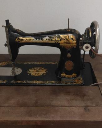 macchina da cucire vintage singer