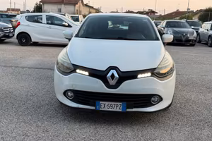 Renault Clio 1.2 75CV 5 porte Live