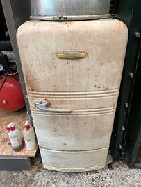 Frigorifero Vintage FIAT - Patina originale