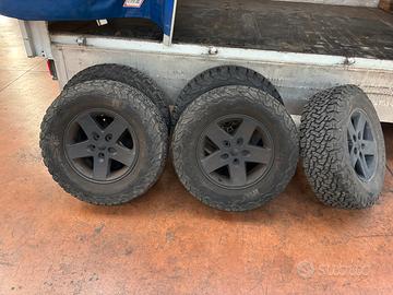 N5 cerchi e gomme nuove bf goodrich wrangler