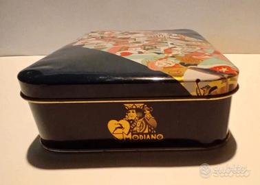 scatola di lattta Modiano con mazzi di carte 