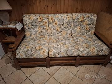 Divano letto in legno