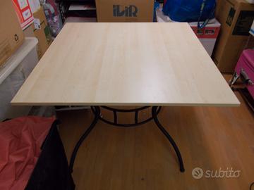 Tavolo ferro/legno