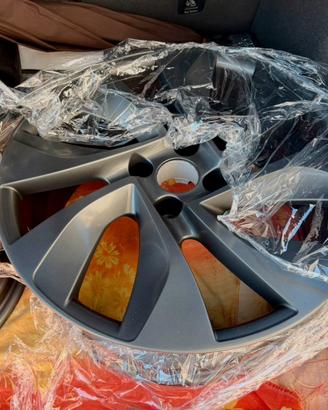 Cerchi 18” citroen ds3 racing