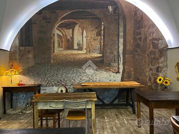 NEGOZIO A TAGGIA