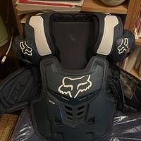 Non è solo una pettorina….   Leggere descrizione