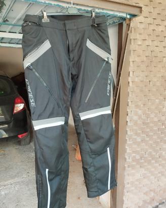 pantaloni tecnici moto