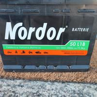 Batteria auto 50 ah 450a   12 volt